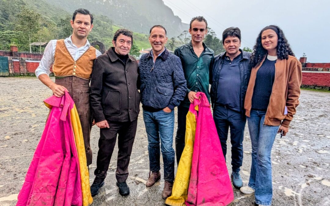 Tentadero de 10 en Las Ventas. El maestro Rincón se prepara en su ganadería para Istres. Invitó a Luis M .Castrillón y a Leandro Segura