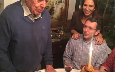 Don Jerónimo Pimentel sigue cabalgando. Felicidades en su cumpleaños, querido maestro