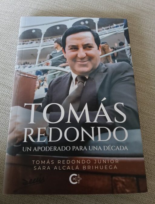 El hijo publica una obra sobre Tomás Redondo que fue apoderado del malogrado Yiyo