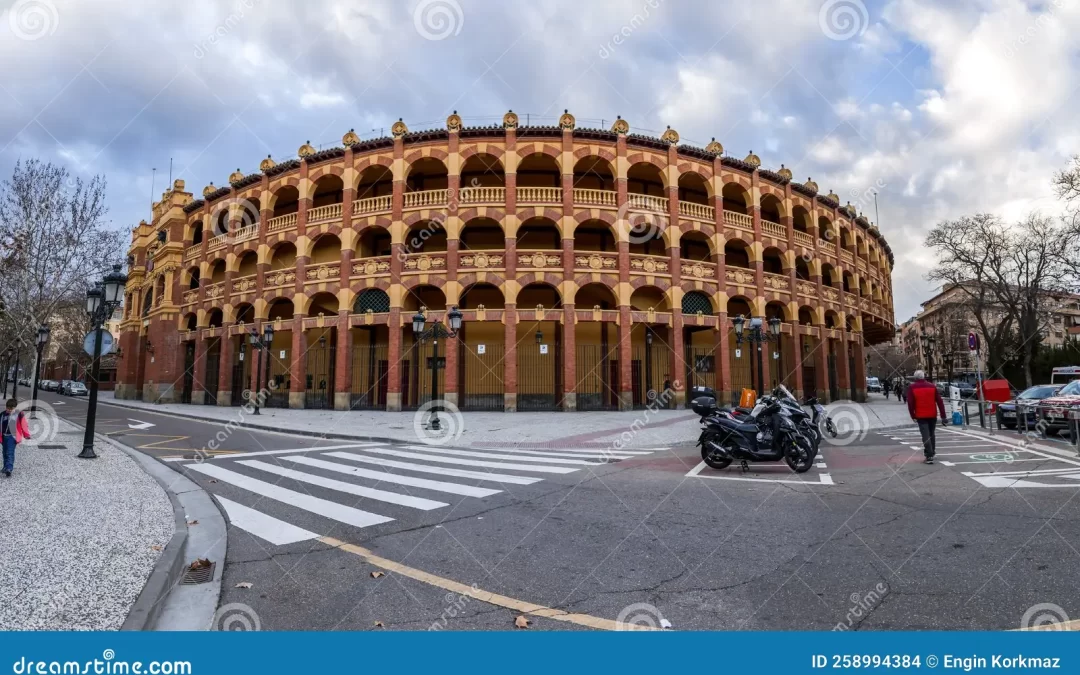 Se «envenenó » la licitación de la plaza de toros de Zaragoza y explotaron acusaciones de la  Diputación y aspirantes a empresarios del Coso