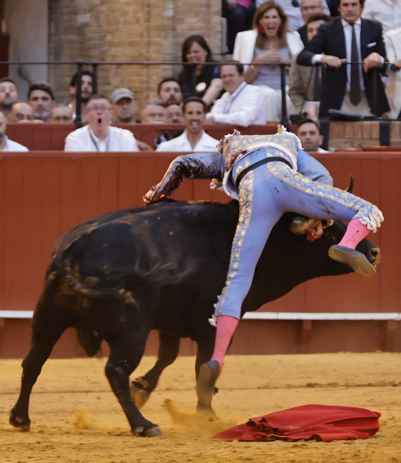 roca herido sevilla 3