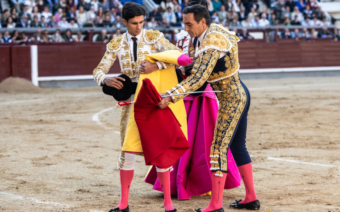 Importante confirmación de Manuel Diosleguarde en Madrid, saludos en su lote
