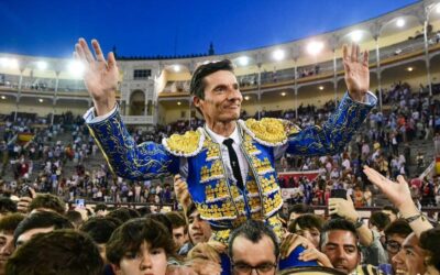 Corrida de la prensa con la presencia en barrera del rey Felipe  y la asesorìa de Victorino Martìn. Urdiales abrocha la puerta grande, dos orejas ,y Roca, oreja. Aloi deja buenas sensaciones