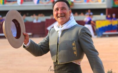 El maestro Rincòn ,PUERTA GRANDE.TRES orejas en el Festival en  Istres, Francia .Gran toreo al natural en el cuarto.
