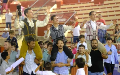 Los Miuras son encastados…Se sabe pero salen tambièn  nobles y una terna dio batalla en la corrida magallànica y en hombros