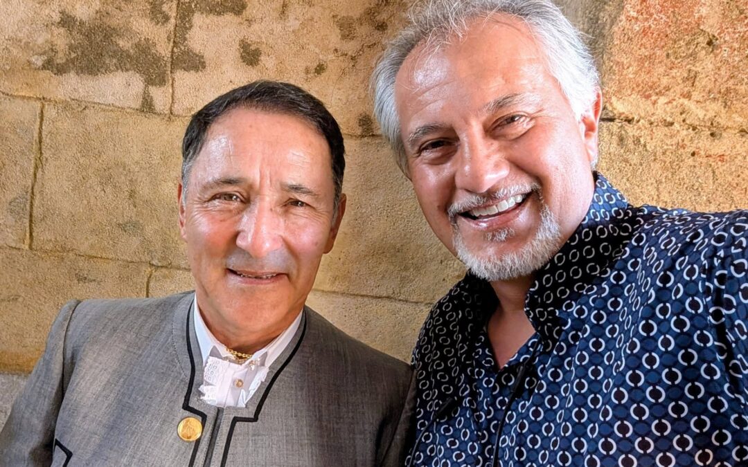 Un paseo por esa Sevilla de ensueño de Farley Betancourt con ocasiòn del Festival en el que participò de manera elocuente el maestro Rincòn