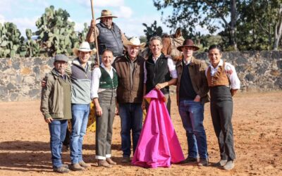 El maestro Rincòn tienta y luce sus galas en Mèxico de cara a su presentaciòn en noviembre en Ecuador